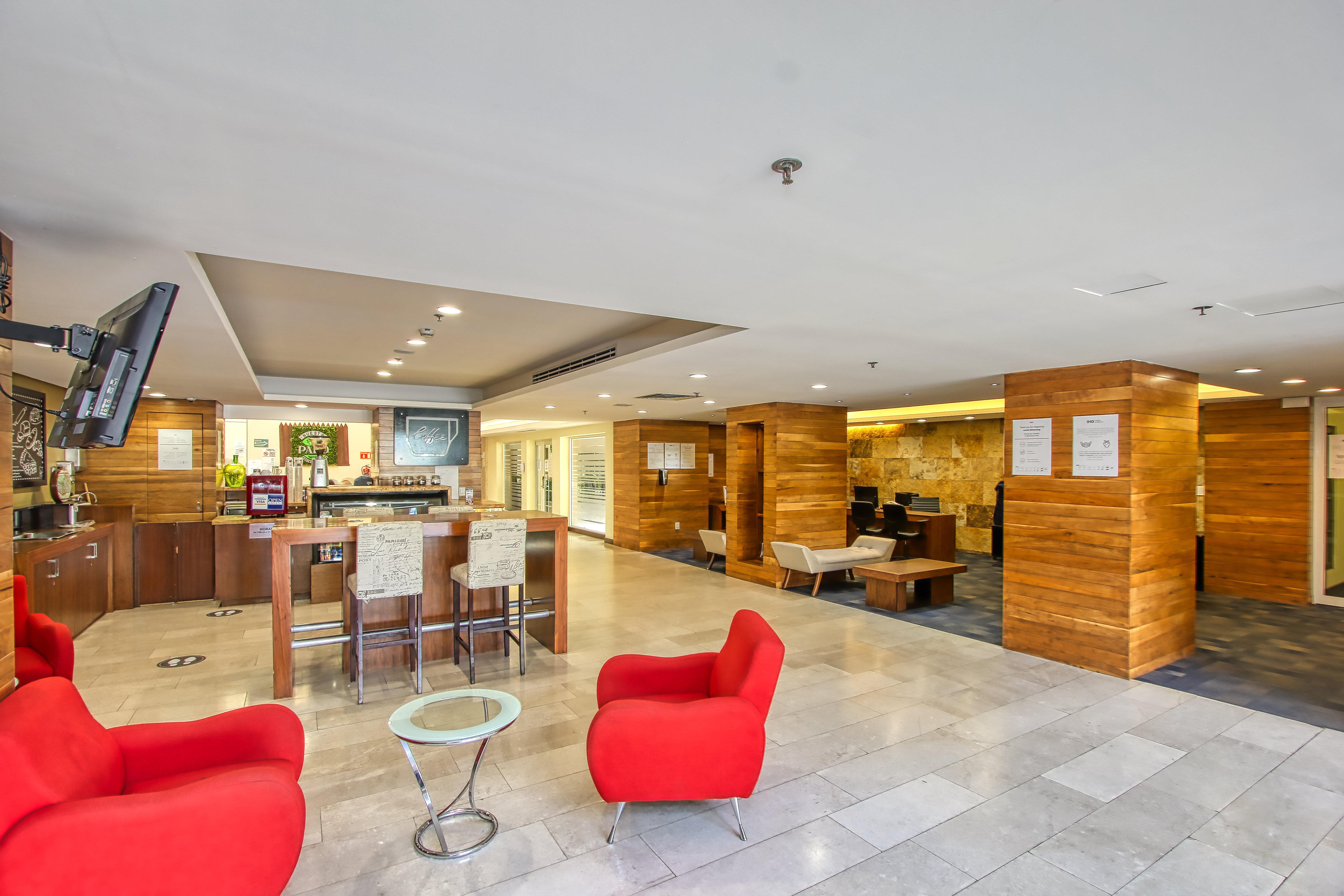 Holiday Inn Leon By Ihg León Exterior foto